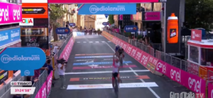 Giro D’Italia: vince Ulissi la seconda tappa battendo in volata Sagan e Honorè