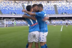 Il Napoli diviso tra la sfida contro l’Atalanta e il sorteggio di Champions: le possibili avversarie